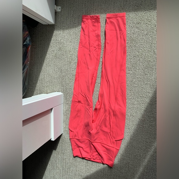 LULULEMON ALIGH with POCKETS 25” - Picture 2 of 3